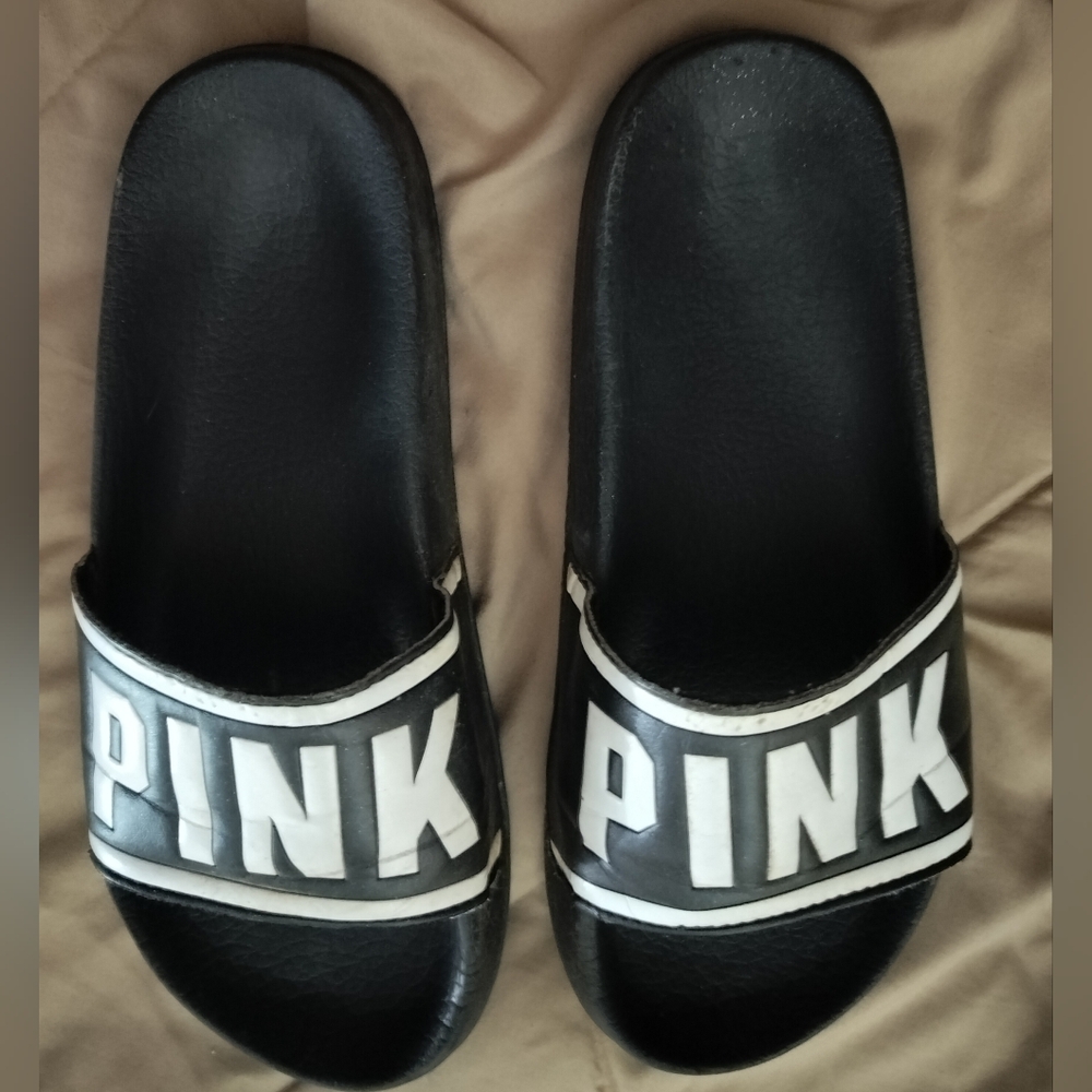 Pink sandals size Medium